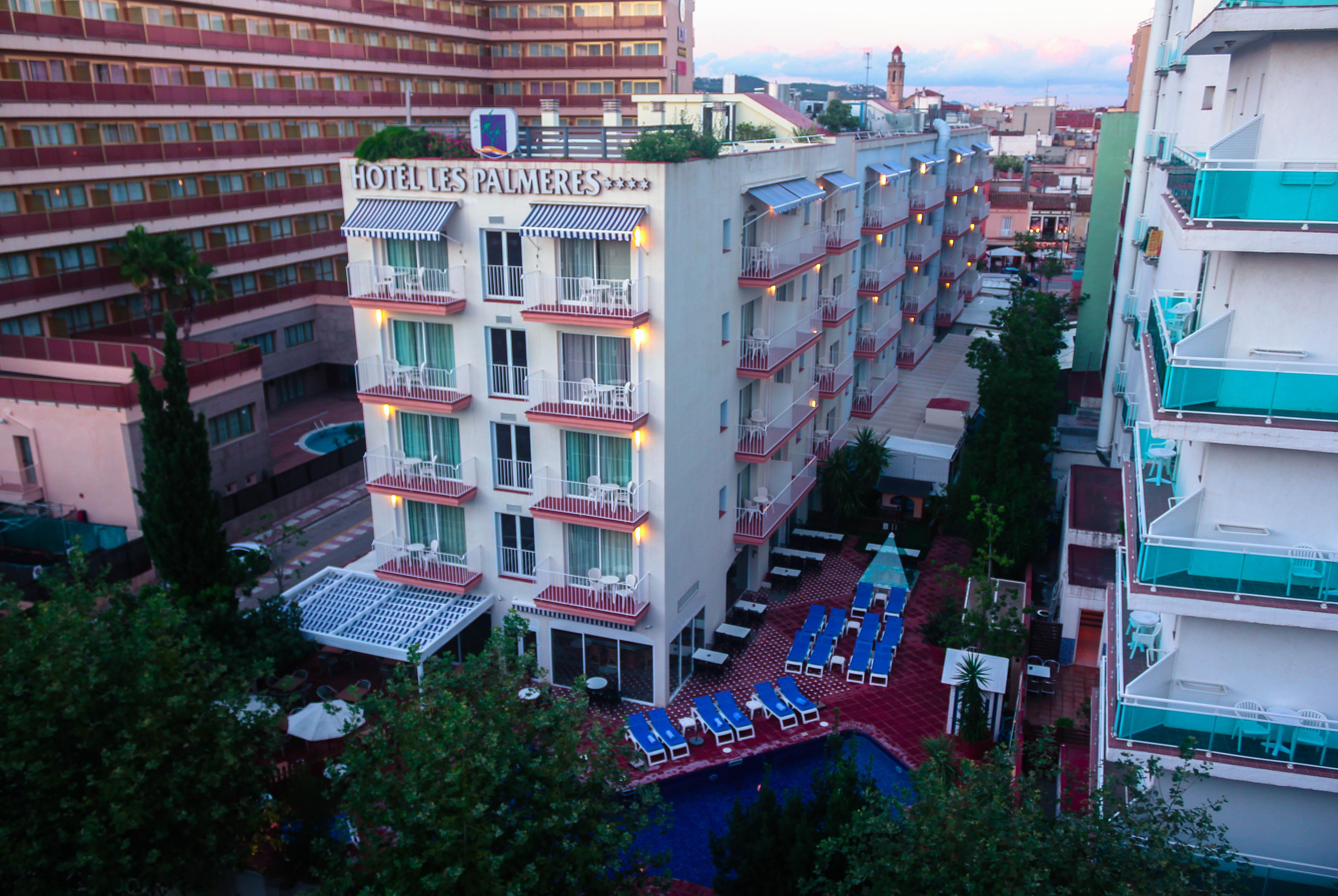 Dwo Les Palmeres Calella Exterior foto