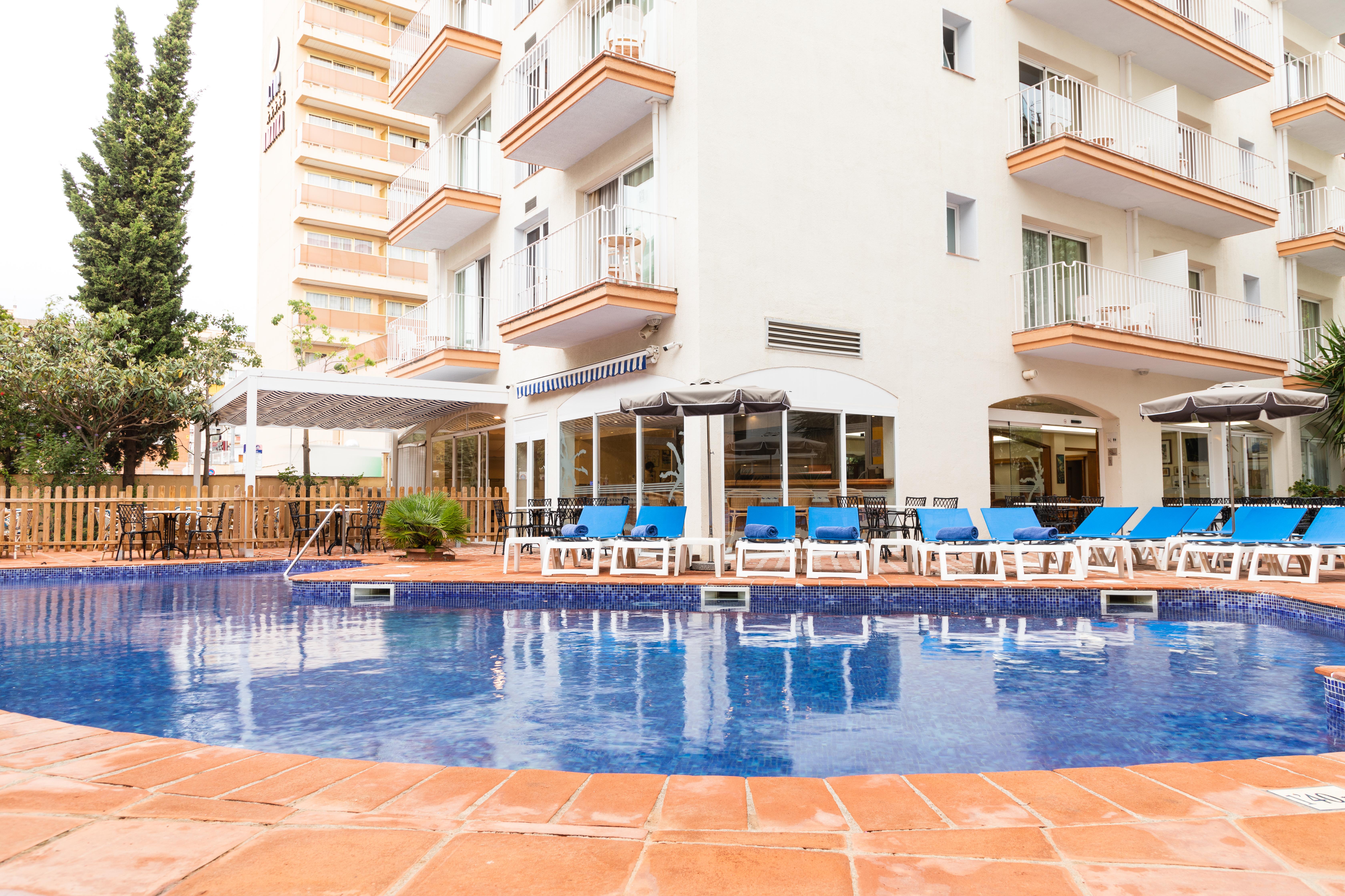Dwo Les Palmeres Calella Exterior foto